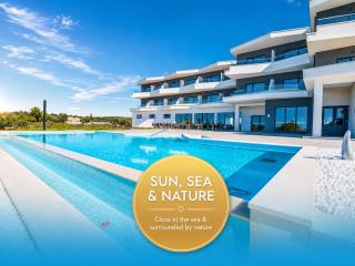 Hotel Delfin Lanterna - Tar - 0