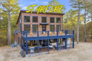 Luxury Cabin Retreat, Game room, Views, Hot tub - 0