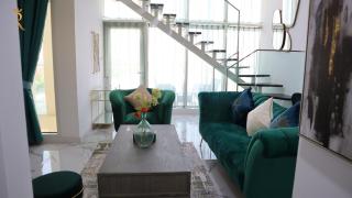Chic 2BR Urban Duplex in Masdar City Oasis 2 - 3