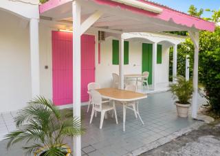 Bungalow charmant au Moule avec vue sur jardin - 0
