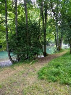 Bel appartement au bord du lac à Arreau, 40 m² avec piscine - 4