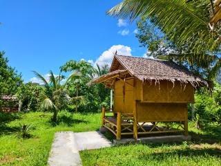 Tarzan Bamboo hut - 7
