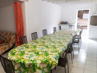 Maison familiale à Saint-Joseph avec jardin - 6