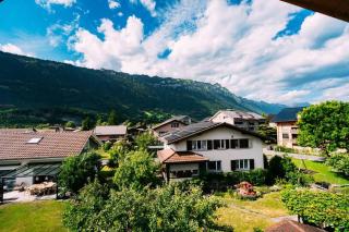 Cozy Apartment with stunning Views in Boenigen - 1