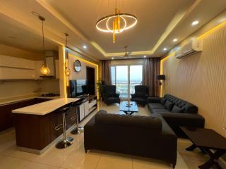 ELYSIUM TOWER- Executive Two Bedrooms Apartment Facing Centaurus Mall Islamabad - 3