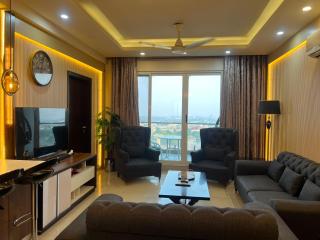ELYSIUM TOWER- Executive Two Bedrooms Apartment Facing Centaurus Mall Islamabad - 7