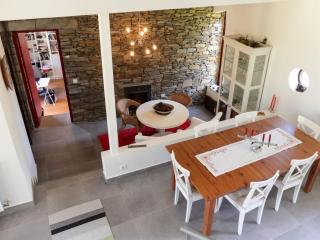 Spacious House in Seia with Stunning Mountain Views, 150 m² - 2