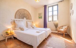 Maison authentique à Montfrin avec terrasse, Air conditionné. - 2