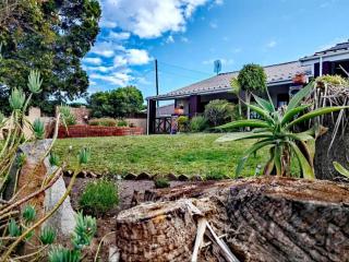 Aviators Paradise Guest House - 9