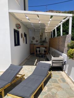 Villa 'Tην αιώνια φωτιά' with private pool & jacuzzi close to the beach - 2