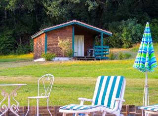 Chalet confortable aux Tourettes avec piscine partagée - 0