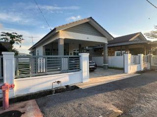 Villa Umar Home Stay - 8
