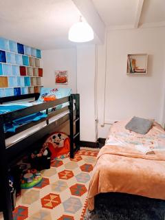 Maison chaleureuse à Capendu avec cheminée et jardin - 1