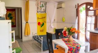 Studio charmant au Moule avec jardin de 35 m² et barbecue - 7