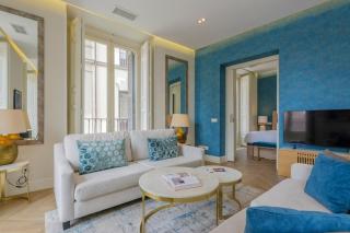 Modern and Luminous Flat in Central District - 9