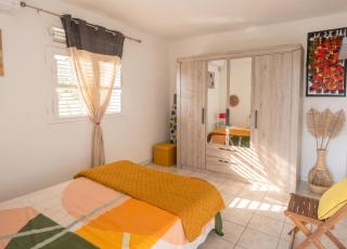 Appartement moderne à Fort-de-France 70 m² - Jardin privé - 8