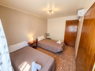 Modern Apartment in Escadarcs, 60 sqm with Mountain View - 3