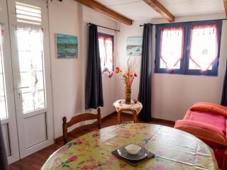 Maison conviviale avec vue à Saint-Claude, 36 m², terrasse - 3