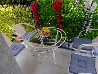 Nikola's House - 6