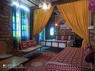 Maharaja King Room At Shangri-La - 9