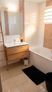Maison conviviale à Sainte-Suzanne avec jardin et terrasse - 108 m² - Sainte-Suzanne - 6