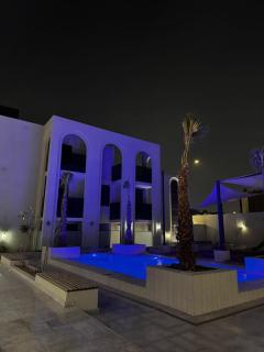 A family apartment in Al-Narjis A27 - 8