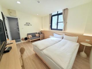 Jian Guo Hotel - 8