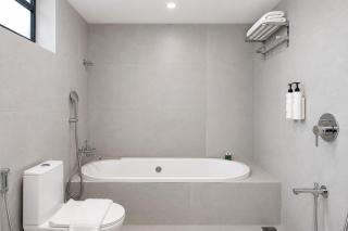 Hotel Eagle Empire - 1