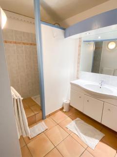 Studio confortable à Sainte-Anne - 25 m² - parking inclus - 7