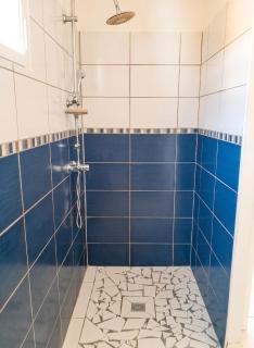 Bungalow confortable à Sainte-Anne, 30 m² avec jardin - 3