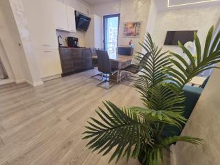 Unique Panoramic SeaView Luxury Apartment - langa plaja - 2