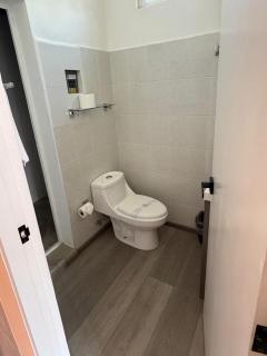 Suite Room with Pool & Gym - 5