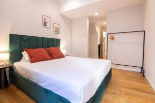 4BR w 200yrs of history in Porto by LovelyStay - 6