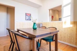 Brand New 4BR w/ 200yrs of history in Central Porto by LovelyStay - 8