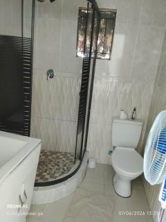 LINGE'S LODGE EXTENSION - 6