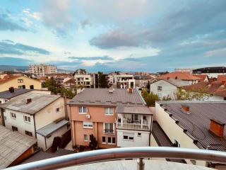 Sunny Apt II - FREE parking - 9
