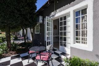 6th on Jupiter Boutique Hotel and Events - 8