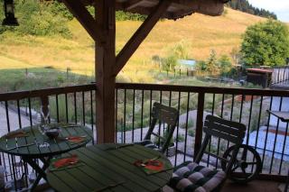 Maison Verte Large Chalet with Hot Tub - 9