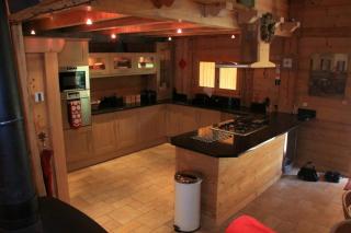 Maison Verte Large Chalet with Hot Tub - 6