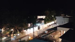 Royal Palms Resort - 9