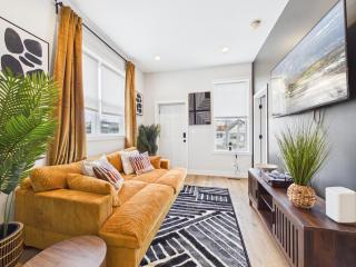 Zen City Escape Patio Free Parking - 3