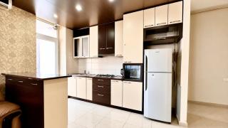 Republic Square Apartment - 7
