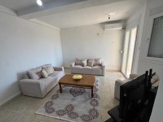 Equipped apartment with elevator, sea view - 1