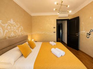 Palazzo Geisha - In pieno centro a 2 passi dal mare - 4 posti letto - 7