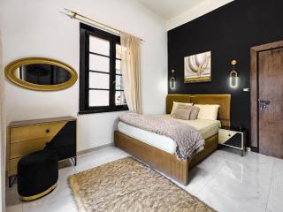 Stylish Apartment in Downtown Cairo - 9