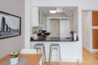 Stylish 1 Bedroom Apartment Near Northcote Road - 2