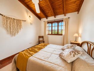 Departamento espacioso, cálido y con acceso privado en Río Cuarto - 8
