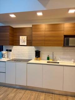Eon 6 Lujoso y acogedor apartamento zona 10 - 6