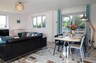 1 Tenby Lodge Freshwater East - 6