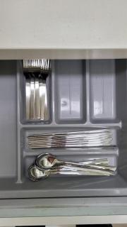 50 OFF, air conditioner, 6 minutes from Hongik Uni Sta, airport bus, cleaning fee 0, ELV, parking, blackout curtains, washing machine, dryer - 1